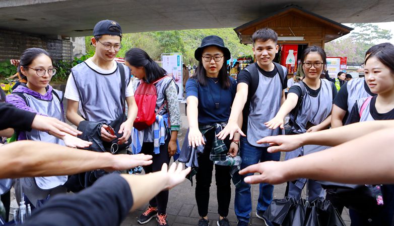 ��˾��������չ��Ӗ����-1������